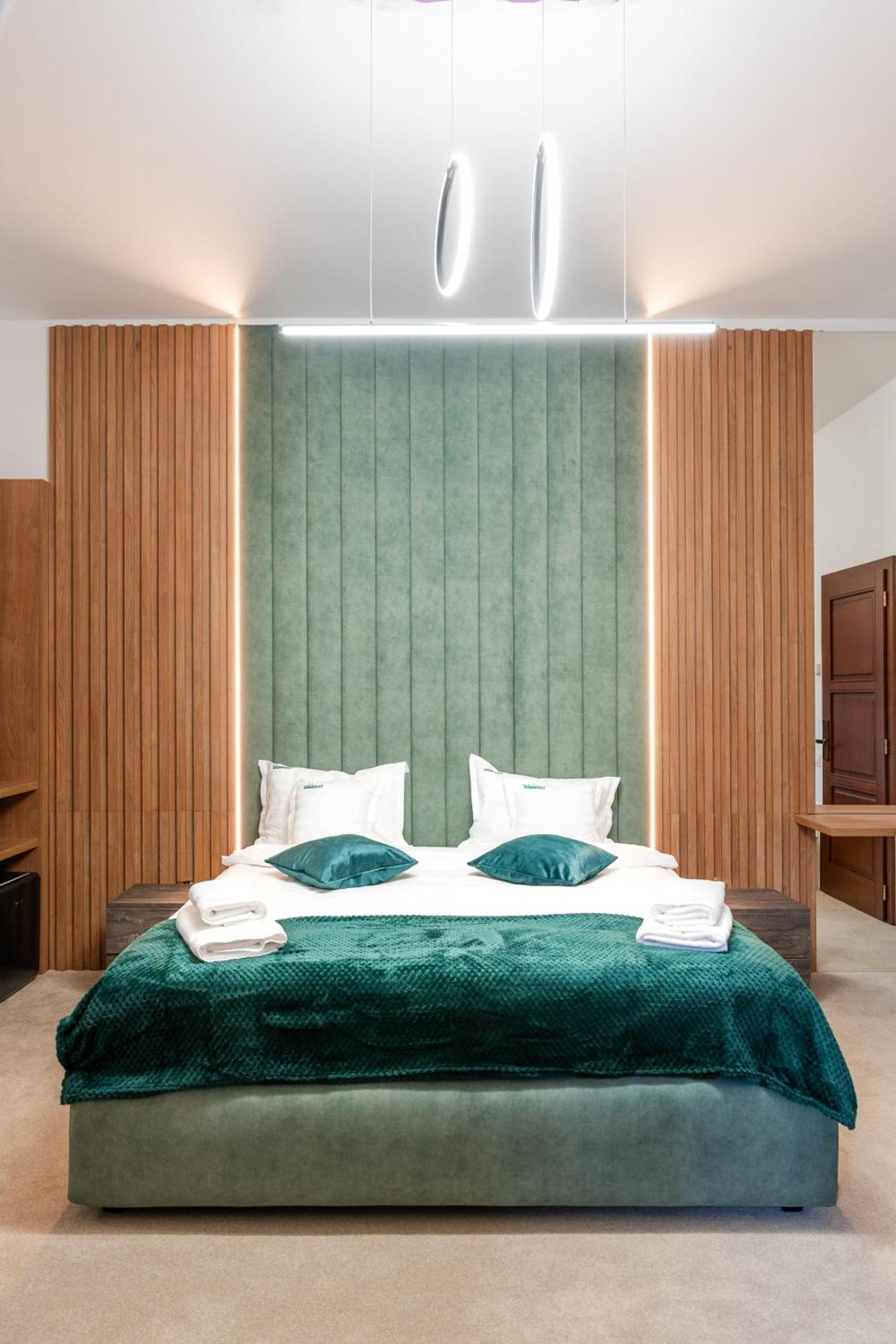 Hotel Wanderer Sighişoara Esterno foto