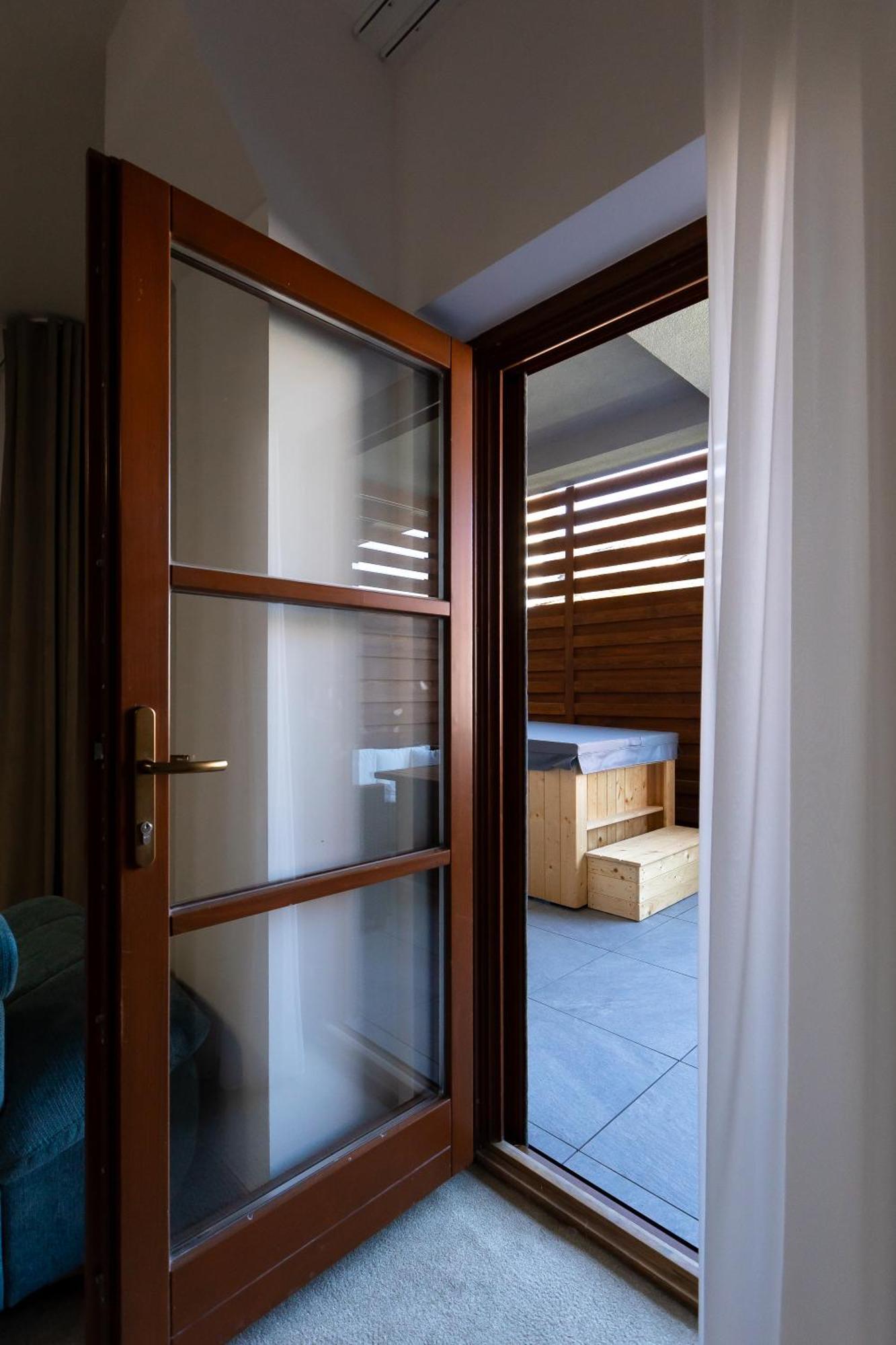 Hotel Wanderer Sighişoara Esterno foto